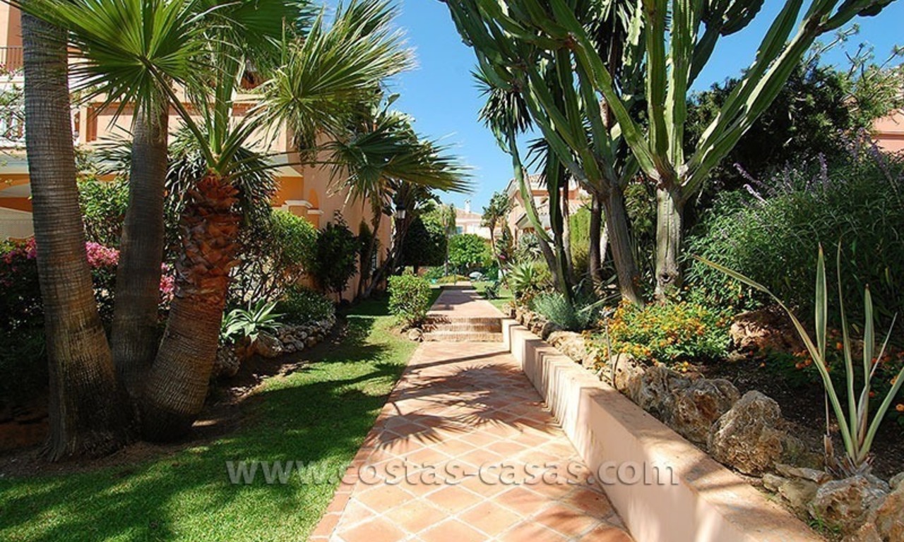 Opportunité! Appartement penthouse prêt de la plage à vendre, nouvelle Mille d' Or, Marbella - Estepona 16