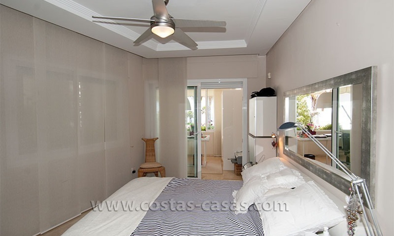  Appartement de luxe près de la mer à vendre dans un complexe en première ligne de plage, nouvelle Mille d' Or, Marbella - Estepona 9