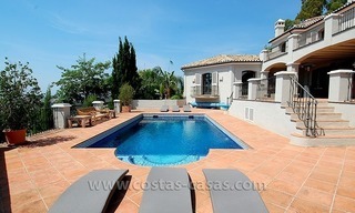 Villa rustique de luxe à acheter dans la zone de Marbella - Benahavis 2