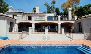 Villa rustique de luxe à acheter dans la zone de Marbella - Benahavis 3