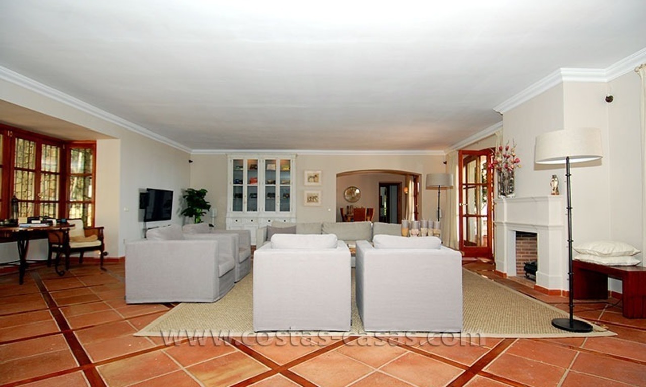 Villa rustique de luxe à acheter dans la zone de Marbella - Benahavis 13