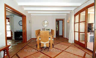 Villa rustique de luxe à acheter dans la zone de Marbella - Benahavis 14
