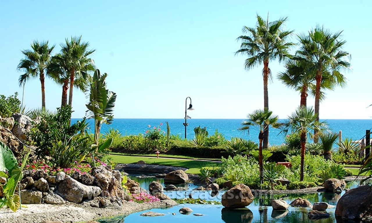 Pour une location de vacances: Appartement de luxe en première ligne de plage, nouvelle Mille d' Or, Marbella - Estepona, Costa del Sol 20