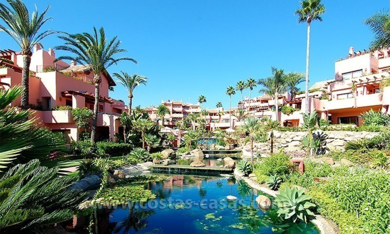 Pour une location de vacances: Appartement de luxe en première ligne de plage, nouvelle Mille d' Or, Marbella - Estepona, Costa del Sol 22