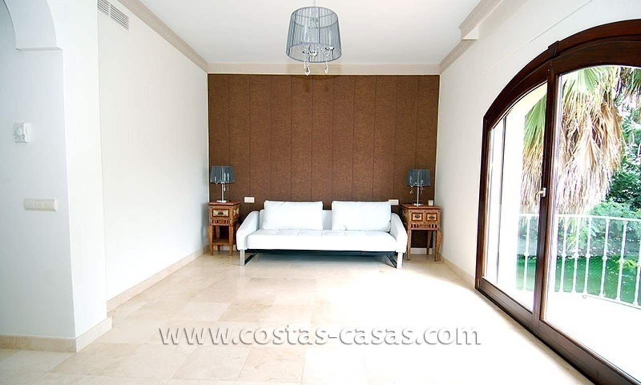 Villa exclusive de style andalou à vendre dans la zone de Marbella - Benahavis 26