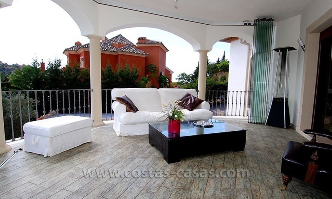 Villa exclusive de style andalou à vendre dans la zone de Marbella - Benahavis 7