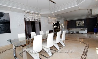 Villa exclusive de style andalou à vendre dans la zone de Marbella - Benahavis 9