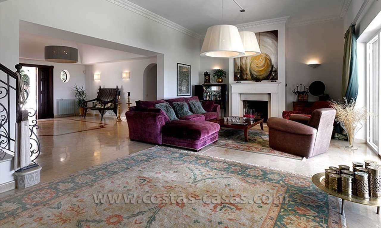 Villa exclusive de style andalou à vendre à Marbella - Benahavis 9
