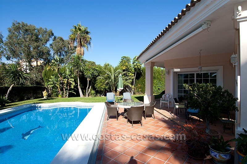 À vendre: Grande villa, bien entretenue à Marbella - Estepona