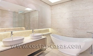 À vendre: Villa de luxe exceptionnellement bien placée dans Nueva Andalucía, Marbella 14