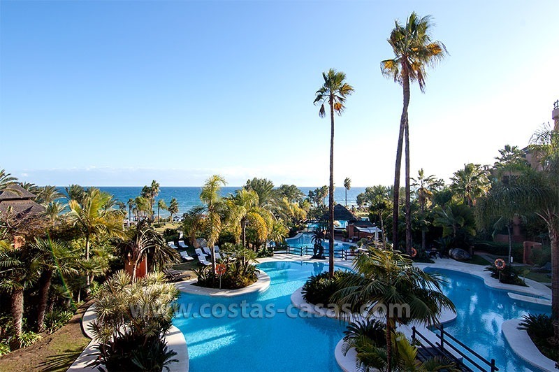  À vendre: Appartement luxueux à vendre dans l' hotel Kempinski de 5 étoiles sur la nouvelle Mille d' Or entre Marbella et Estepona