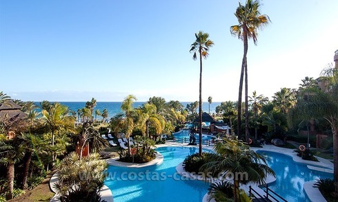  À vendre: Appartement luxueux à vendre dans l' hotel Kempinski de 5 étoiles sur la nouvelle Mille d' Or entre Marbella et Estepona 