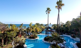  À vendre: Appartement luxueux à vendre dans l' hotel Kempinski de 5 étoiles sur la nouvelle Mille d' Or entre Marbella et Estepona 0