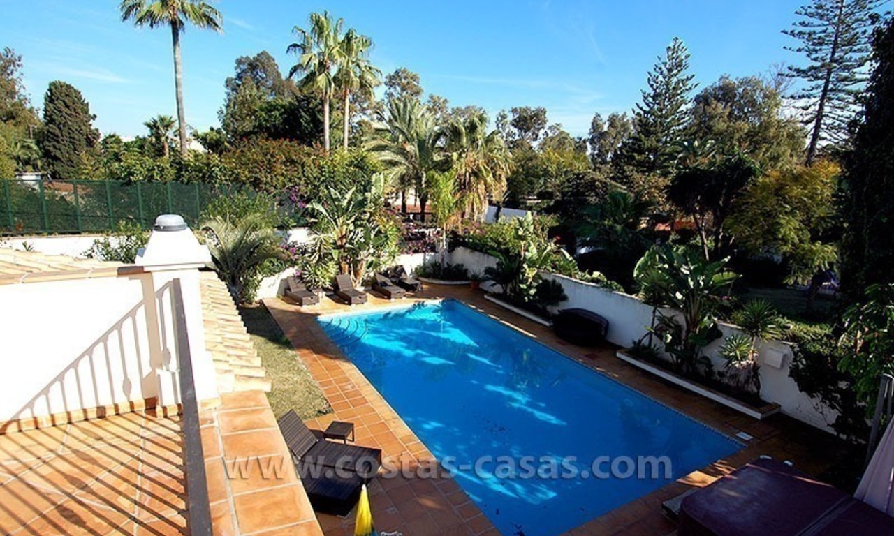Large villa de luxe près de la plage à vendre à Marbella 5
