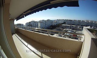 À vendre: Appartement dans le centre de Puerto Banús - Marbella 2