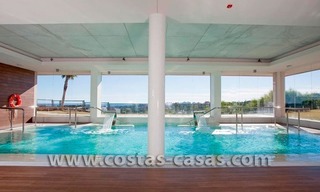 Pour une location de vacances à Marbella – zone de Benahavís: Appartement contemporain de Golf luxueux 24