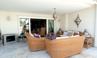 À vendre: Appartement exclusif à Playas del Duque - immobilier en bord de mer à Puerto Banus, Marbella 5