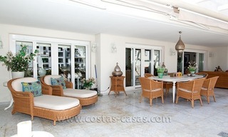 À vendre: Appartement exclusif à Playas del Duque - immobilier en bord de mer à Puerto Banus, Marbella 3