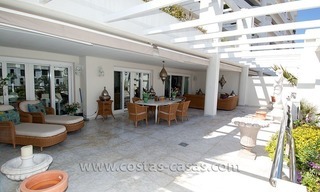 À vendre: Appartement exclusif à Playas del Duque - immobilier en bord de mer à Puerto Banus, Marbella 0
