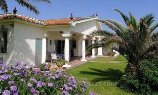 À vendre: Villa en première ligne de plage à Marbella 2