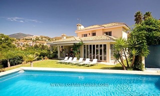 Bonne affaire! À vendre: Villa près du Golf dans Nueva Andalucía, Marbella 0