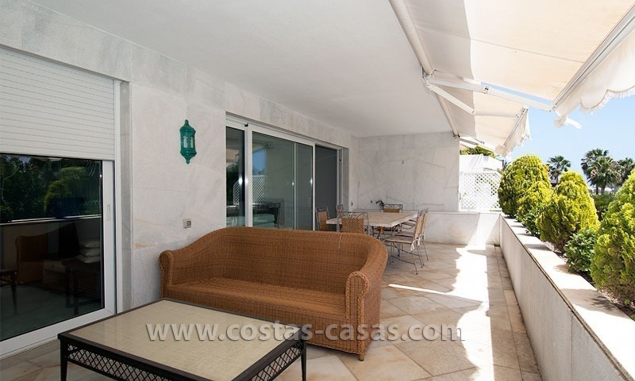 À vendre: Grand appartement de golf moderne dans un complexe huppé de Marbella 9