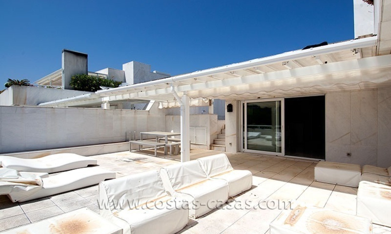 À vendre: Grand appartement de golf moderne dans un complexe huppé de Marbella 5