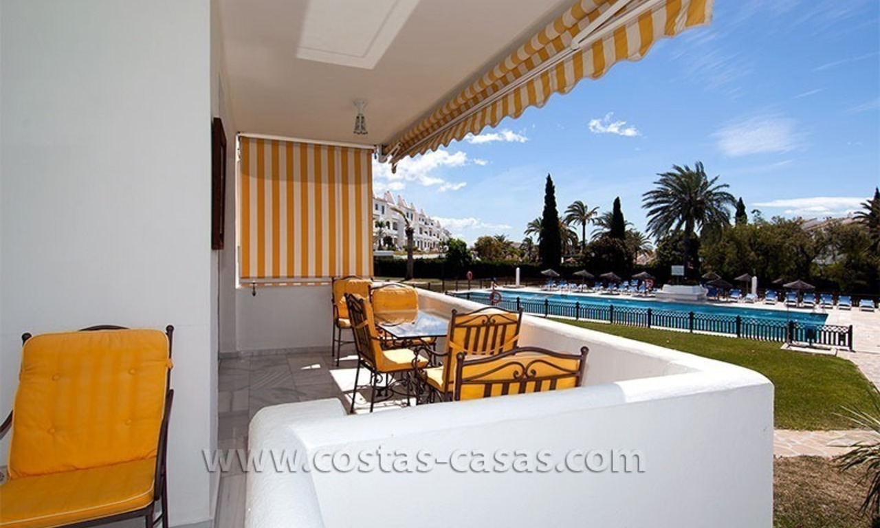 À vendre: Spacieux appartement de luxe à proximité de Puerto Banús, Marbella 1