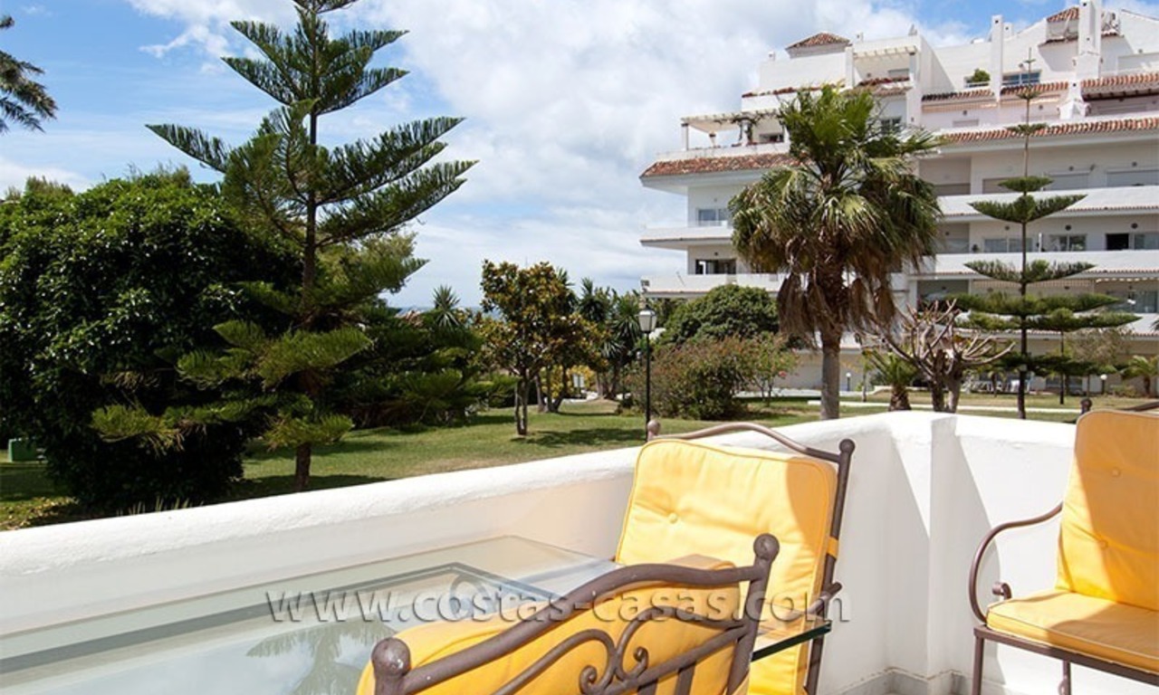 À vendre: Spacieux appartement de luxe à proximité de Puerto Banús, Marbella 2