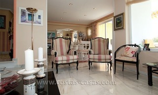 À vendre: Spacieux appartement de luxe à proximité de Puerto Banús, Marbella 9