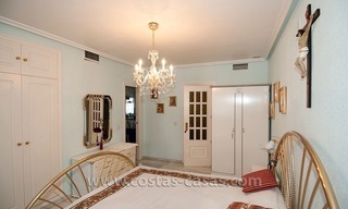 À vendre: Spacieux appartement de luxe à proximité de Puerto Banús, Marbella 16