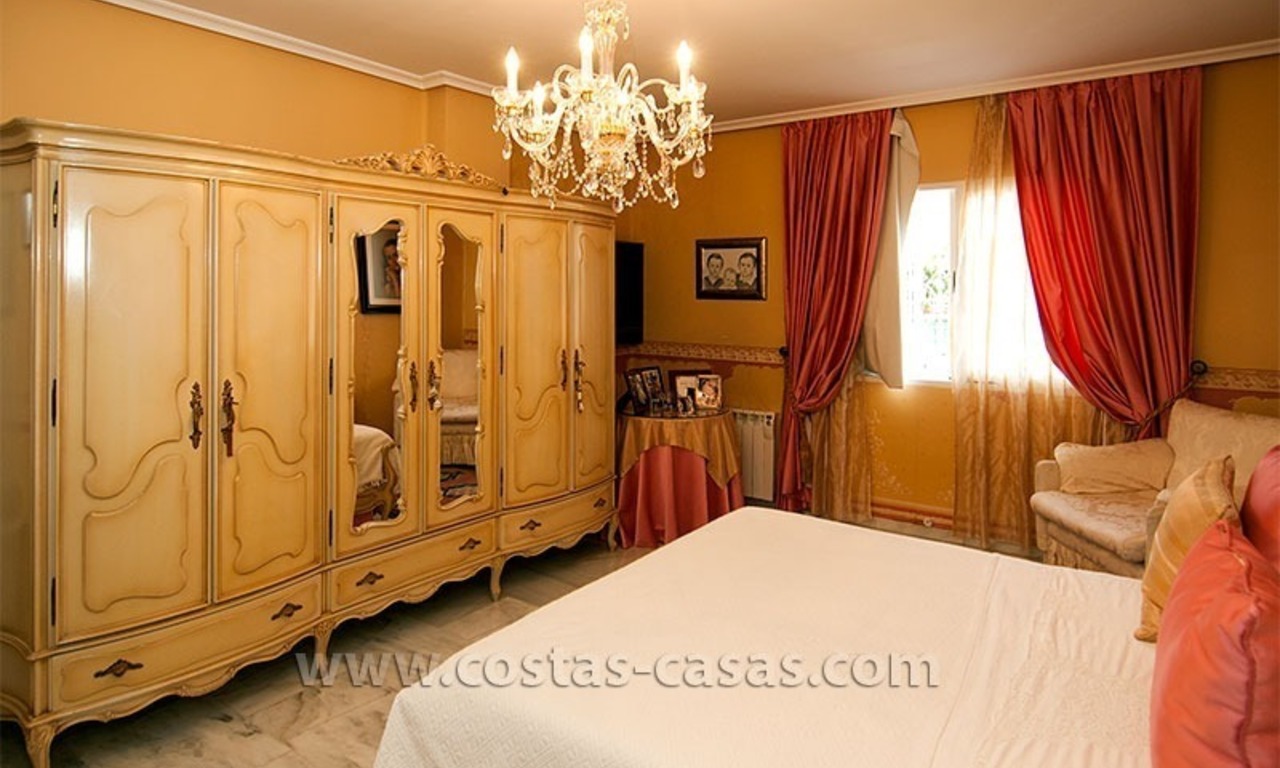À vendre: Spacieux appartement de luxe à proximité de Puerto Banús, Marbella 23