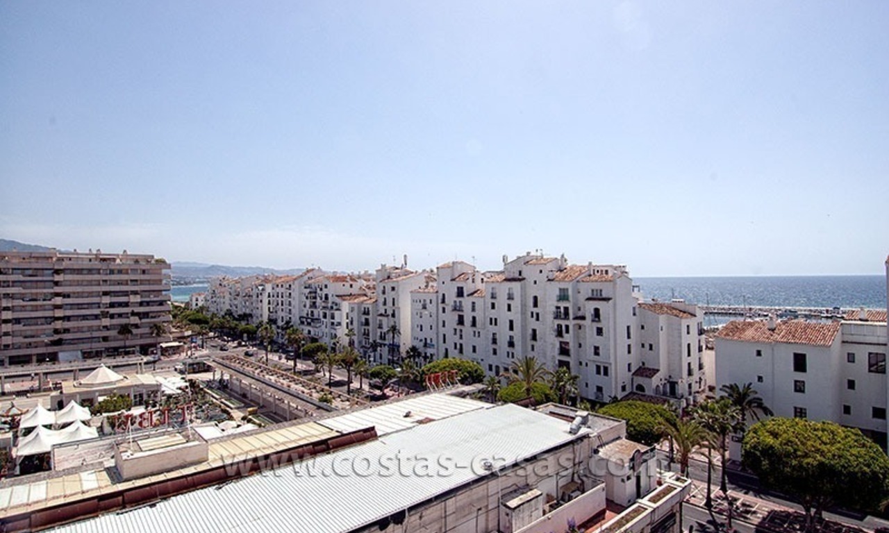 À Vendre: Duplex Penthouse au coeur de Puerto Banús, Marbella 26