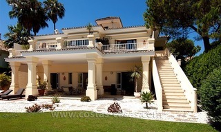À vendre: Villa en première ligne de golf à Nueva Andalucía, Marbella 1