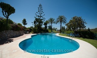 A vendre: maison mitoyenne en première ligne de golf à Nueva Andalucía, Marbella 17