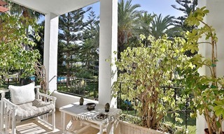À vendre: Appartement en première ligne de plage à San Pedro de Alcántara, Marbella 2