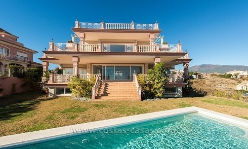 À vendre: villa de luxe dans un resort de golf, Estepona - Marbella 