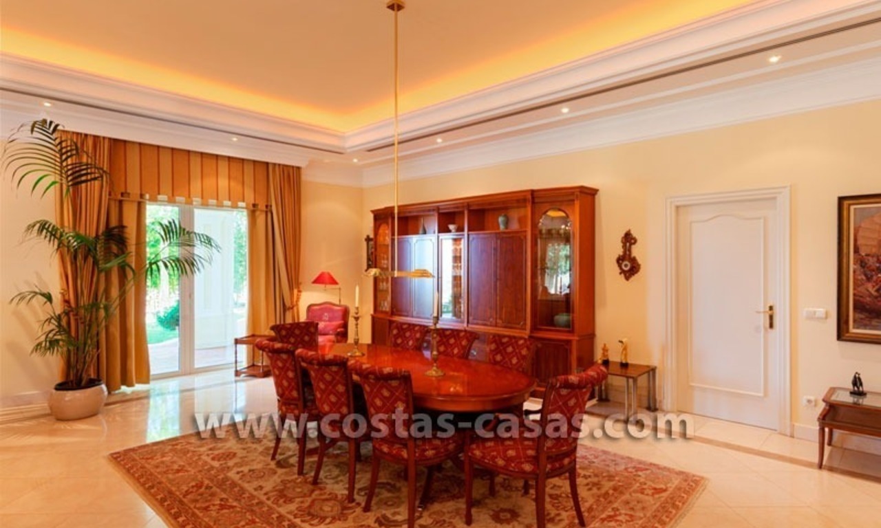 À vendre: grande demeure près d’un parcours de golf à Benahavís - Marbella 14