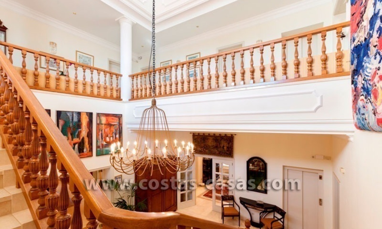 À vendre: grande demeure près d’un parcours de golf à Benahavís - Marbella 17