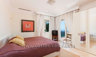 À vendre: grande demeure près d’un parcours de golf à Benahavís - Marbella 22