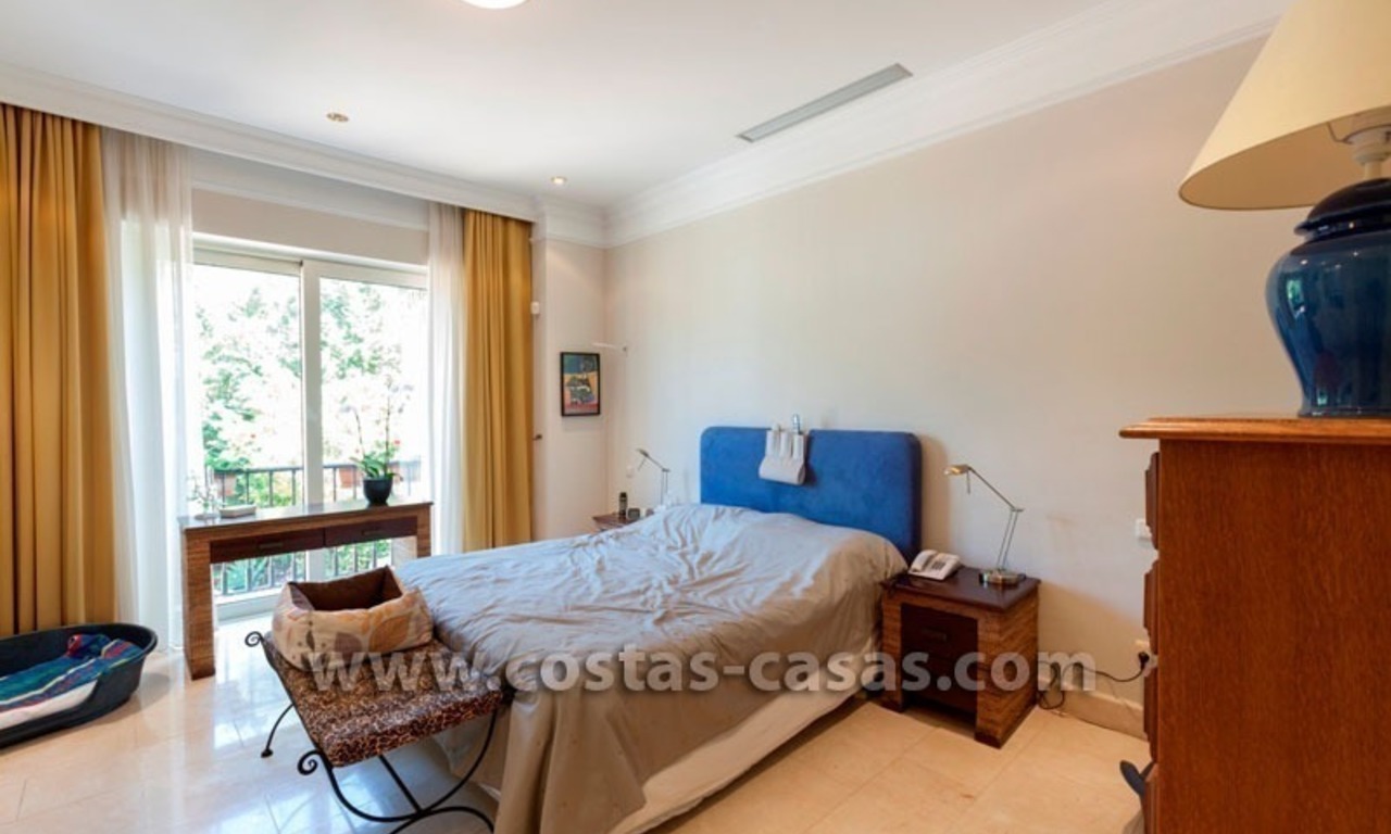 À vendre: grande demeure près d’un parcours de golf à Benahavís - Marbella 24