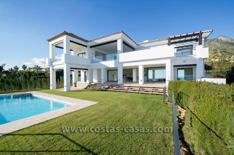Bonne affaire ! Villa moderne de style andalou en vente à Sierra Blanca - Marbella