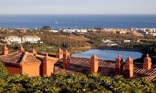 A vendre: Appartement de luxe dans un complexe de golf entre Marbella, Benahavís et Estepona 22