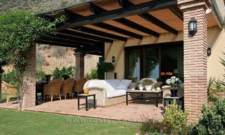 À vendre: Villa unique située sur un grand terrain à Benahavís - Marbella 23
