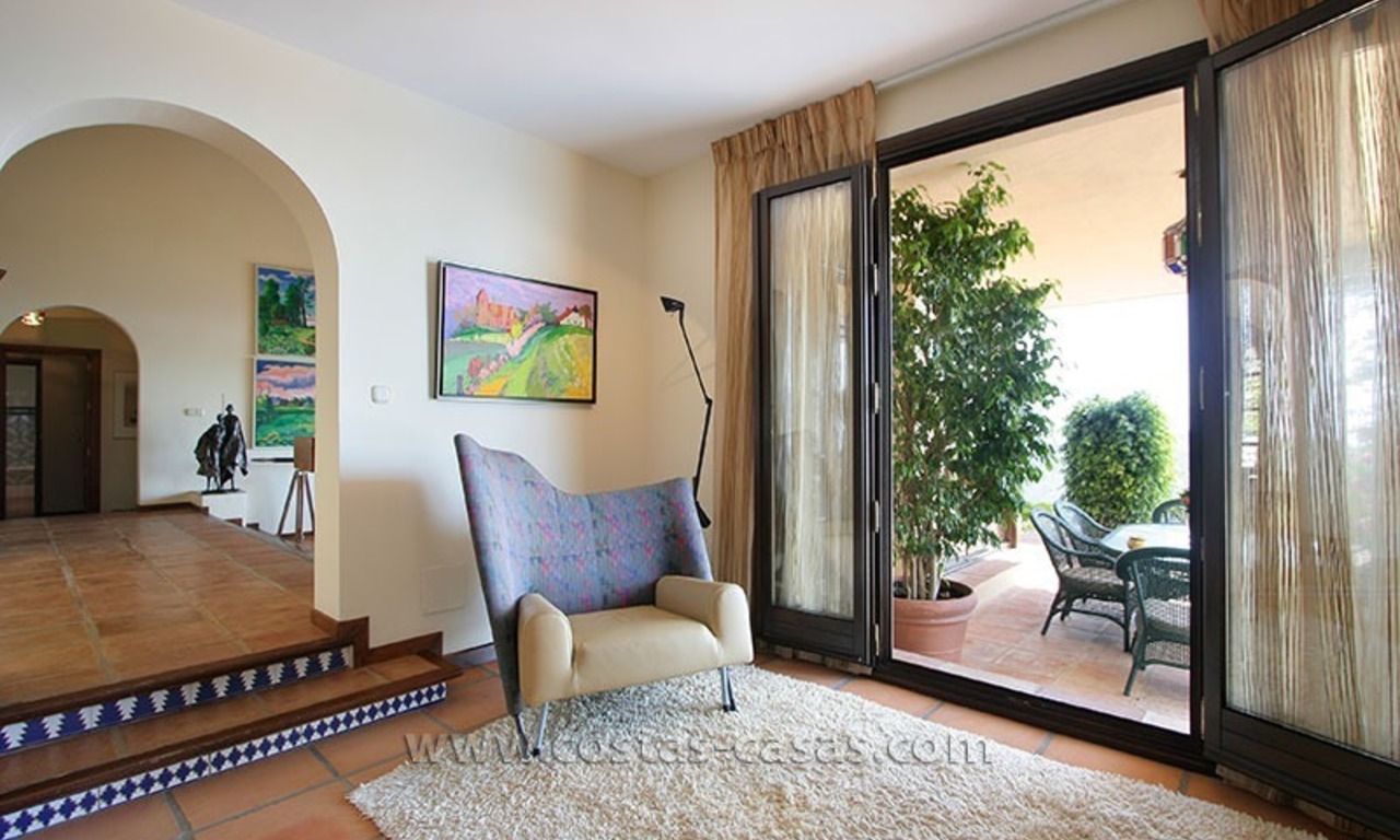 À vendre: Villa unique située sur un grand terrain à Benahavís - Marbella 28