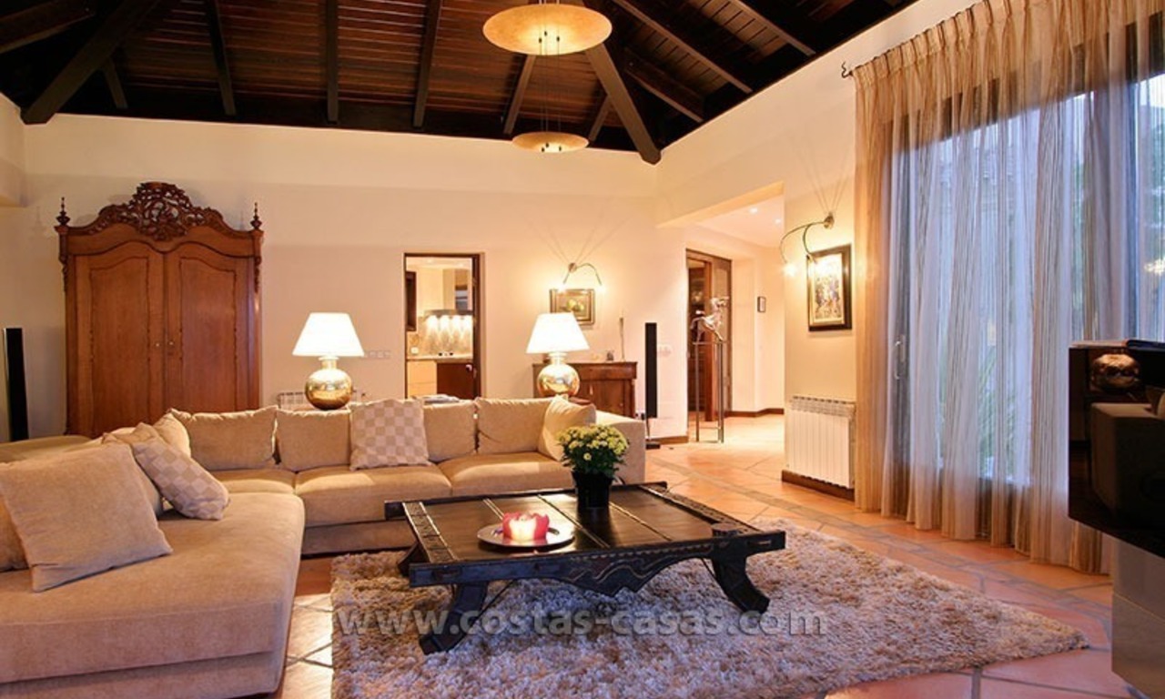 À vendre: Villa unique située sur un grand terrain à Benahavís - Marbella 38