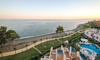 Revente: Exclusive Penthouse moderne en première ligne de plage, nouvelle mille d’or, Marbella - Estepona 22