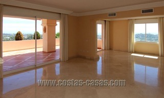 À vendre: Grand Duplex Penthouse à Nueva Andalucía, Vallée de golf de Marbella 10