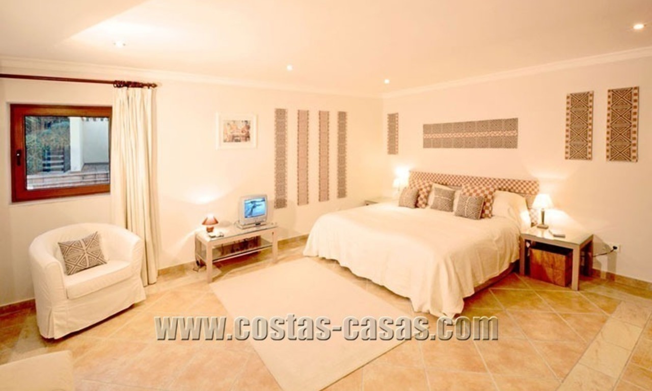 À vendre: Villa de luxe bien aménagée à Marbella Est 12