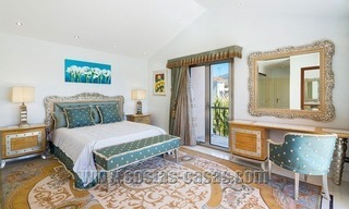 Penthouse exclusif à vendre en première ligne de plage à Puerto Banús, Marbella 11